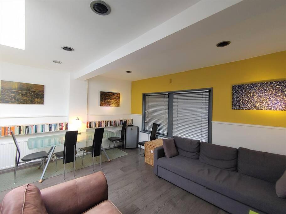 Stylish Apartment Near Carnaby Street, Sleeps 4. London Luaran gambar