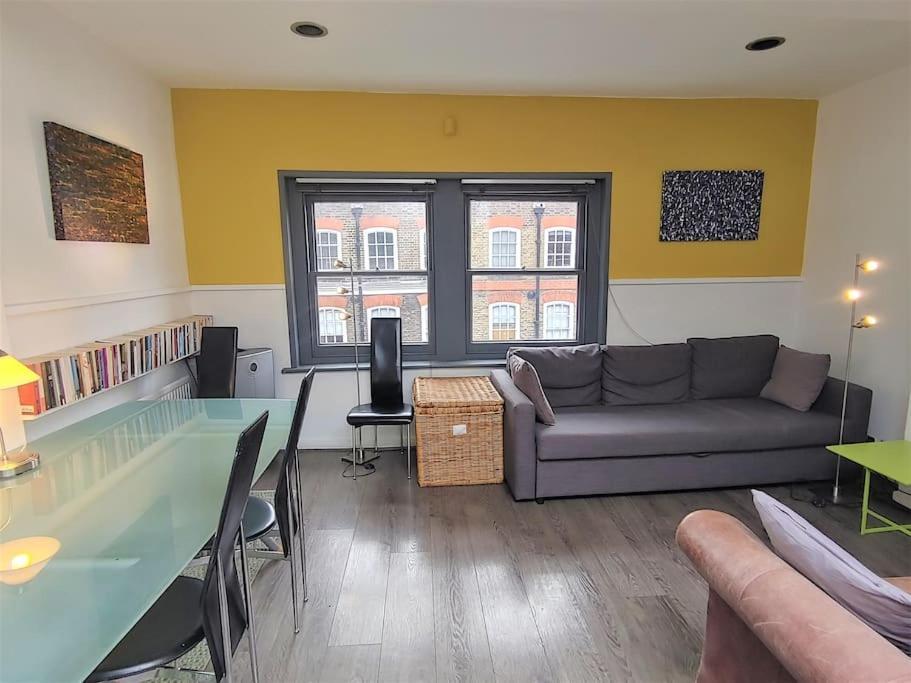 Stylish Apartment Near Carnaby Street, Sleeps 4. London Luaran gambar