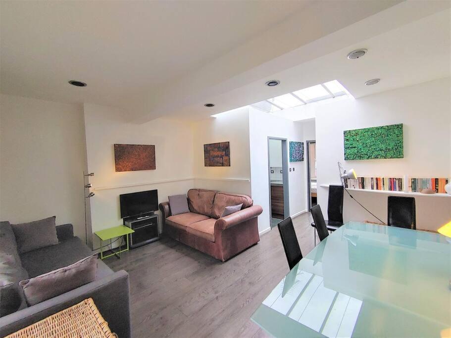 Stylish Apartment Near Carnaby Street, Sleeps 4. London Luaran gambar