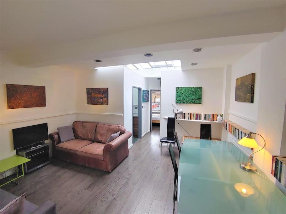 Stylish Apartment Near Carnaby Street, Sleeps 4. London Luaran gambar